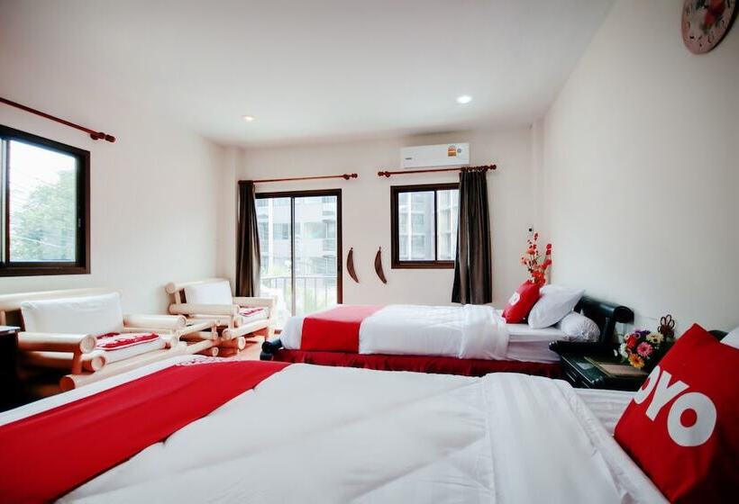 Pensão Apinya's Place Karon By Oyo Rooms