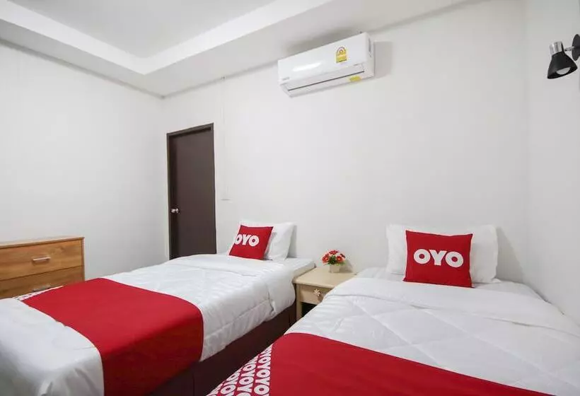 ペンション Apinya's Place Karon By Oyo Rooms