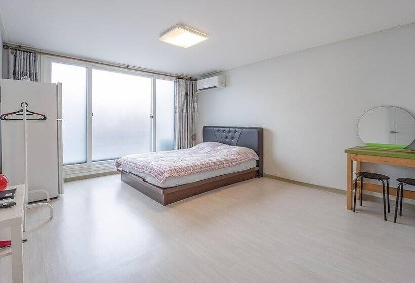 Sokcho World Pension