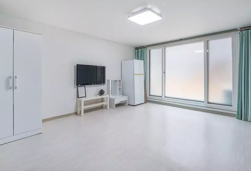 Sokcho World Pension