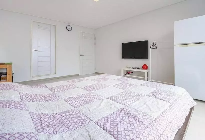 Sokcho World Pension