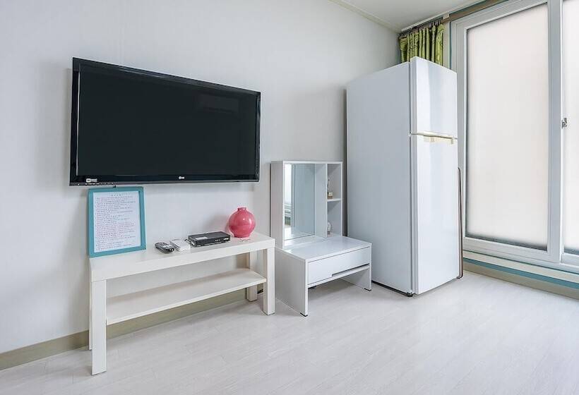 Sokcho World Pension