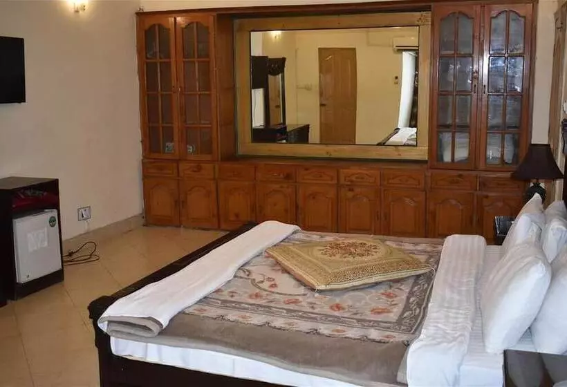 پانسیون The Sun Guest House