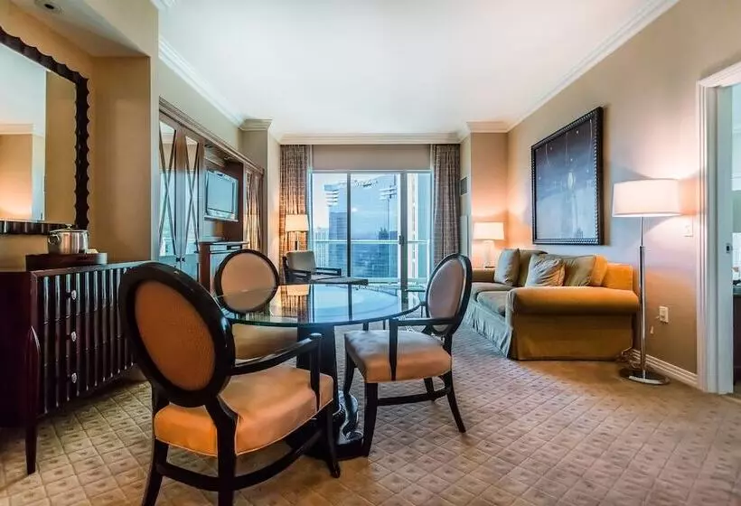 Signature Condos
