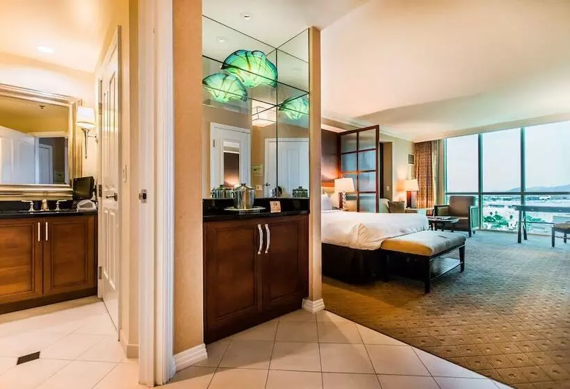 Signature Condos