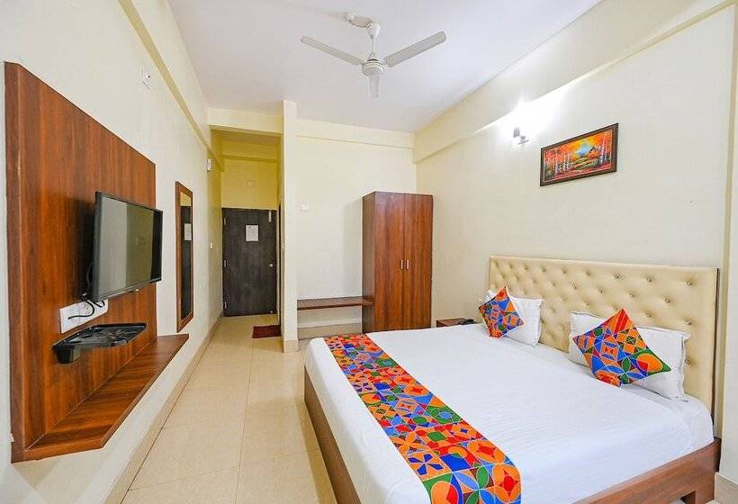 Fabhotel Triple Tree