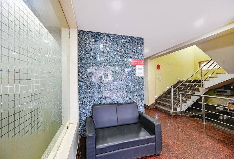 Fabhotel Triple Tree