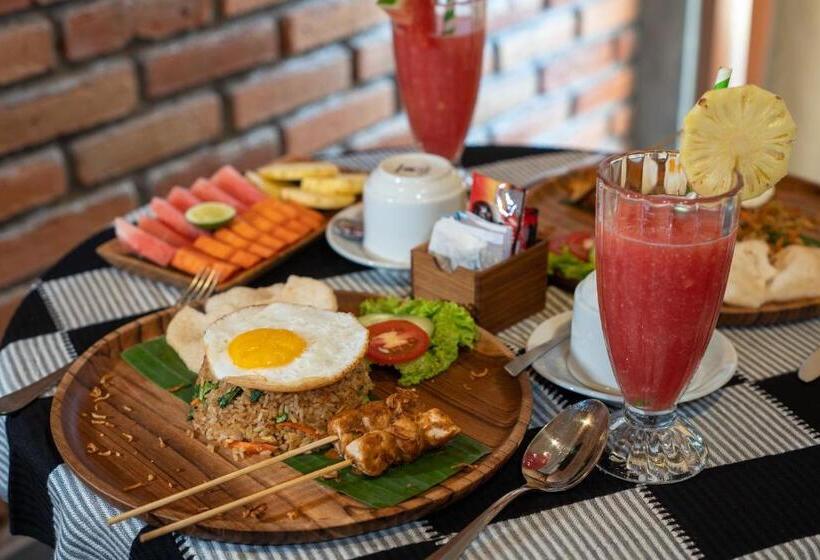 Bed and Breakfast Vinaya Homestay