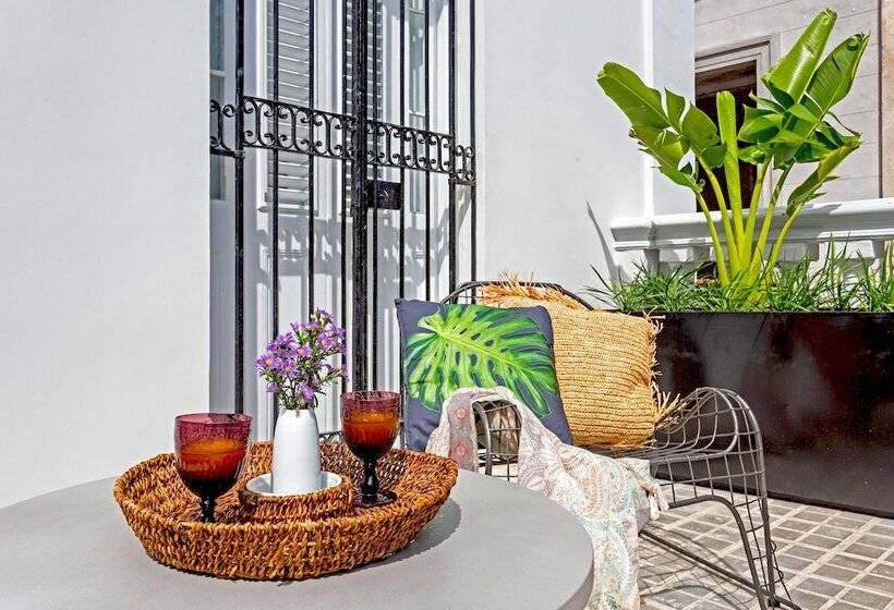 Claxon Hotel Boutique