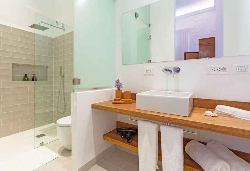 Claxon Hotel Boutique