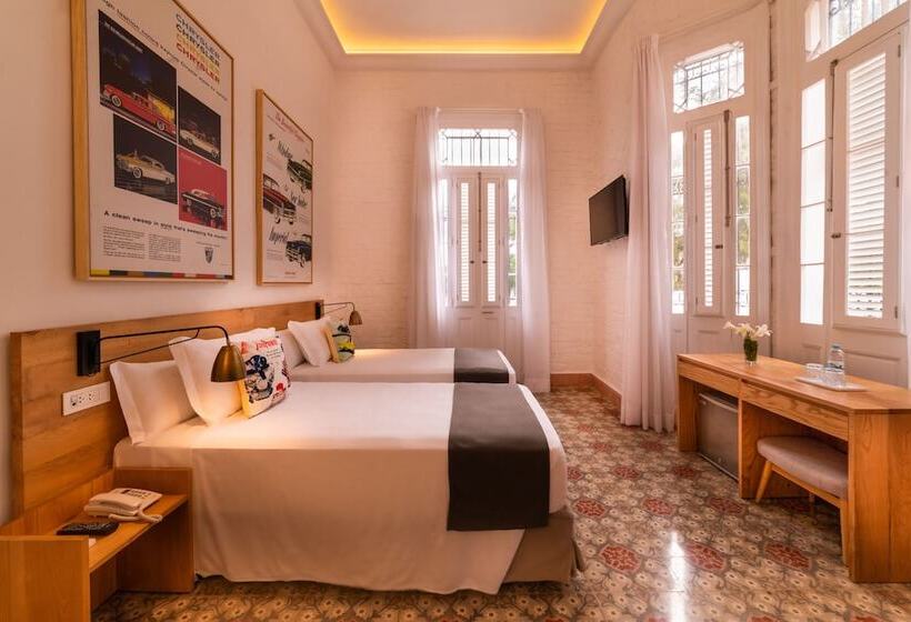 Claxon Hotel Boutique