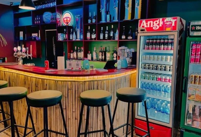 Отель La Bonne Fourchette Boutique Hôtel