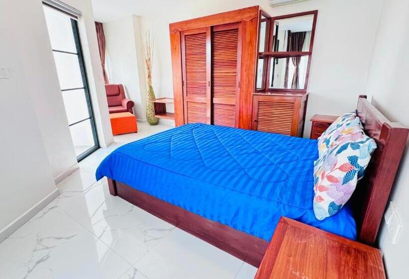 Отель La Bonne Fourchette Boutique Hôtel