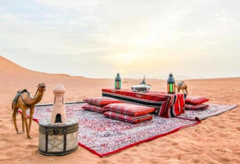 호텔 Merzouga Luxurious Camp