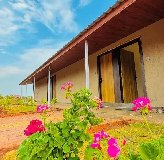 Hotelli The Breeze Valley