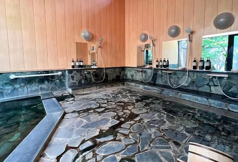 Yufuin Onsen Ryokan Hananomai