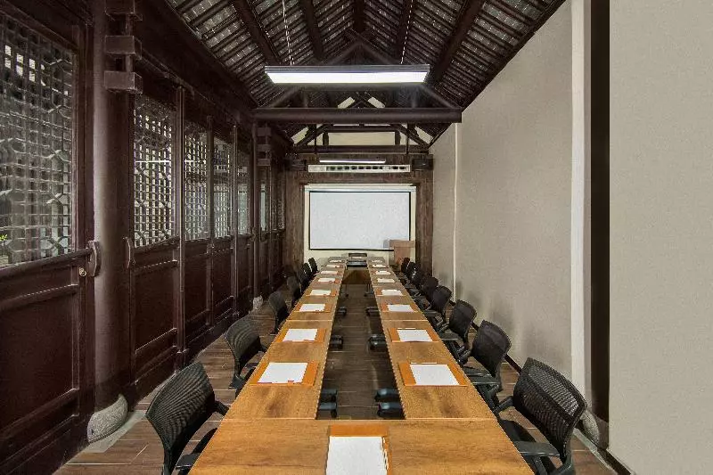 Blossom Hill Hotel Xuzhou Huilongwo