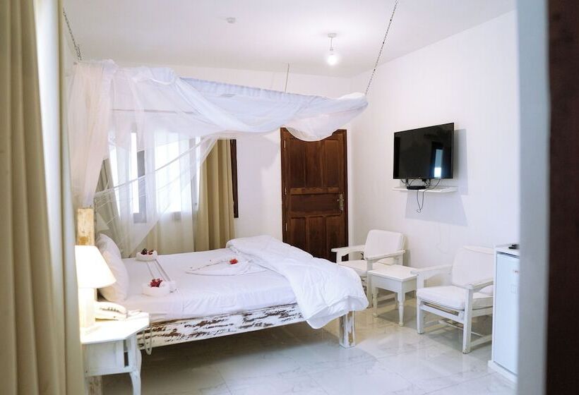 هتل Met Beach Resort