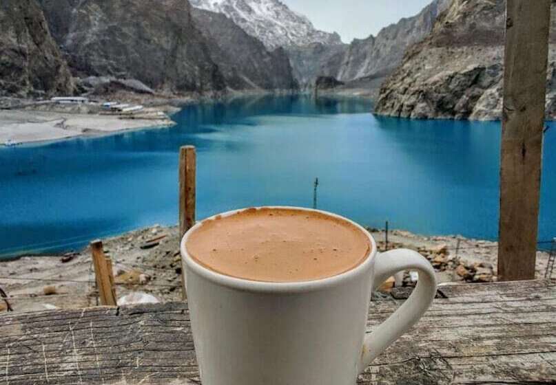 هتل Orangeloft Attabad Lake Hunza