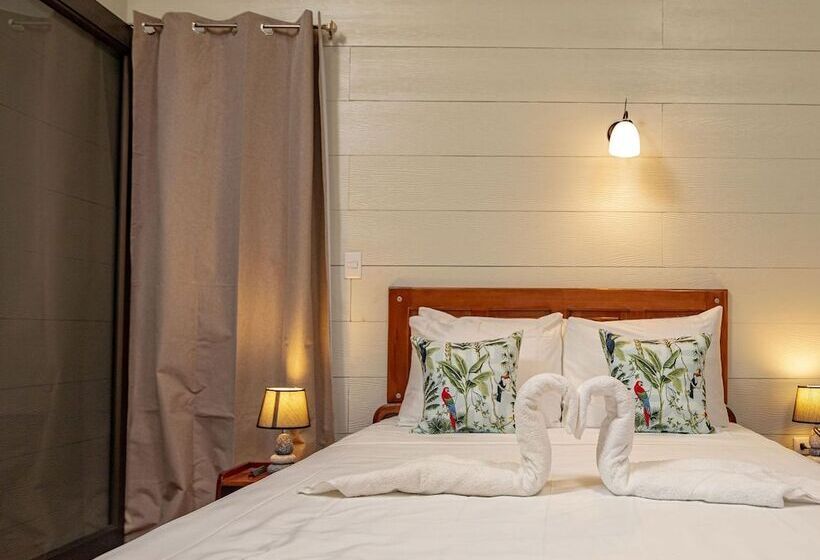 فندق Riverside Bungalows