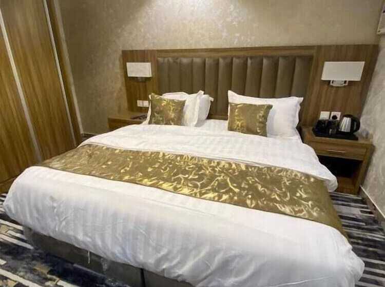 בית מלון כפרי Seven Mountains