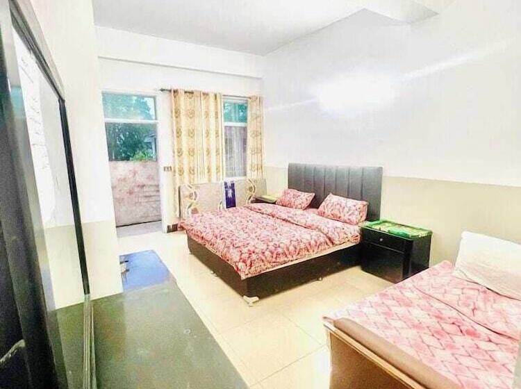 Paradise Inn Hotel Nathiagali