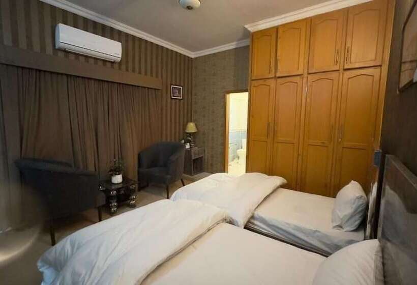 پانسیون Secure Inn Guest House Bahria Town