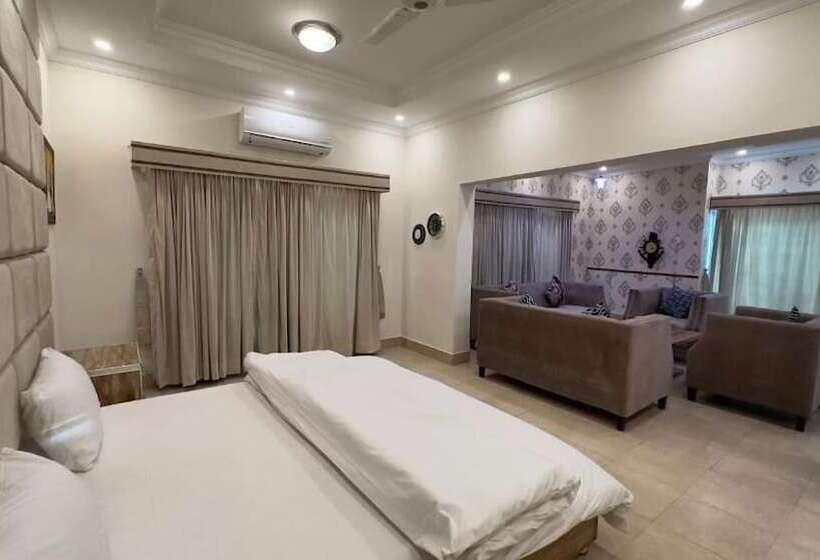 پانسیون Secure Inn Guest House Bahria Town