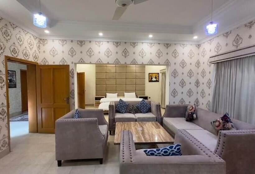 پانسیون Secure Inn Guest House Bahria Town