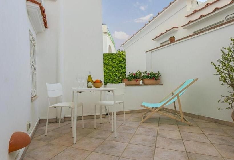 پانسیون To Be Capri