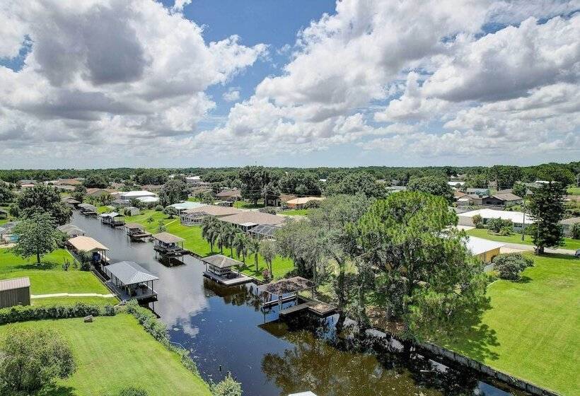 Canal Front Lake Placid Home W/ Boat Dock & Lift!