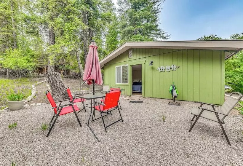 Central Cloudcroft Retreat W/ Wood Burning Stove!