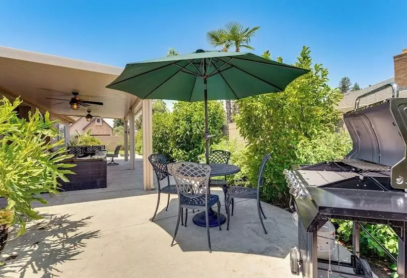 Clovis Retreat W/ Patio & Yard ~ 3 Mi To Old Town!