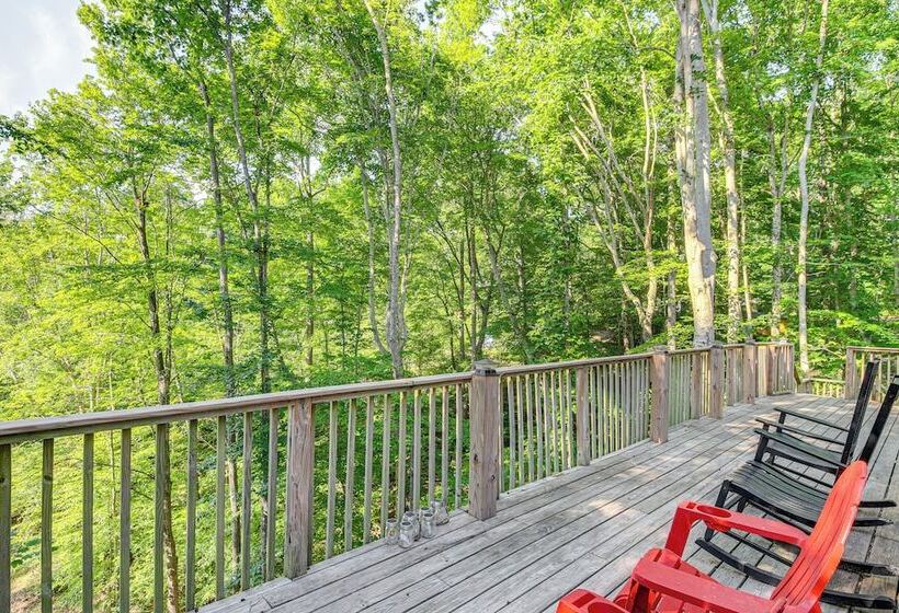 Dandridge Home On Douglas Lake W/ Hot Tub & Dock!