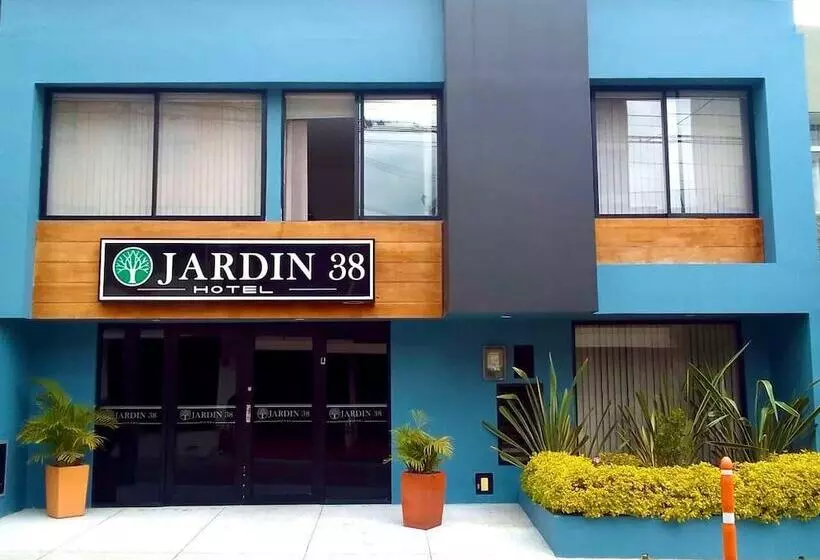Hotelli Jardín 38