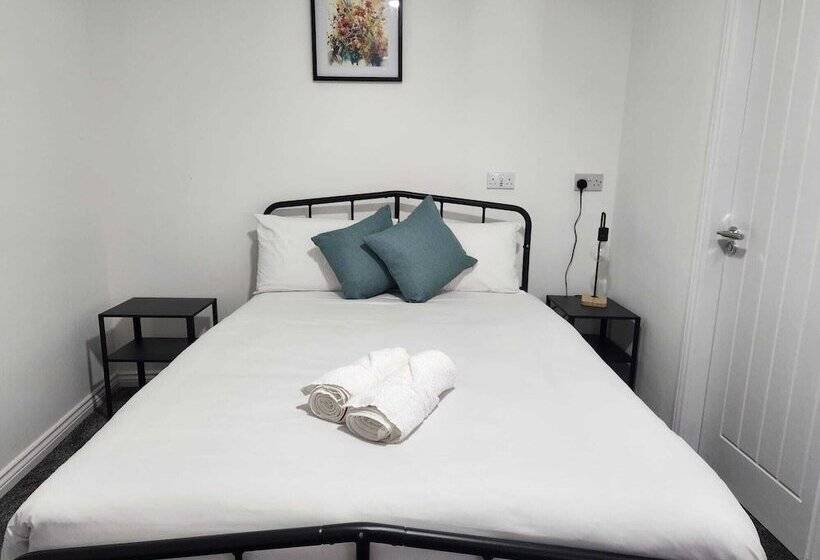 فندق The Court House