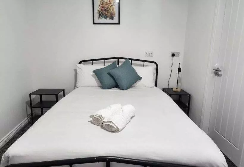 Hotelli The Court House