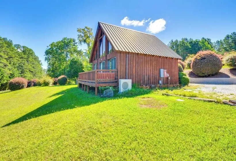 Lake Keowee Access: Idyllic Six Mile Cabin!