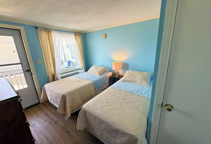 Mari Anne Motel