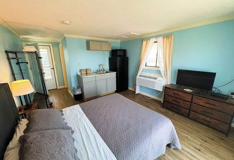 Mari Anne Motel