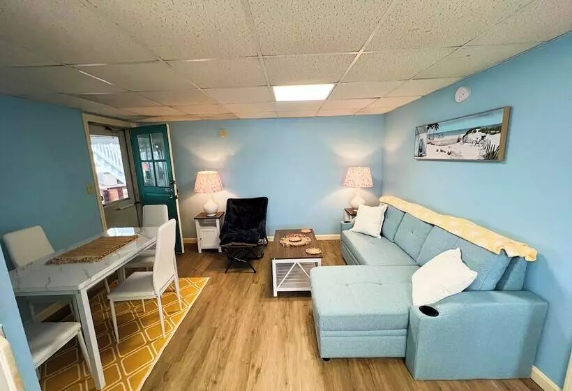 Mari Anne Motel