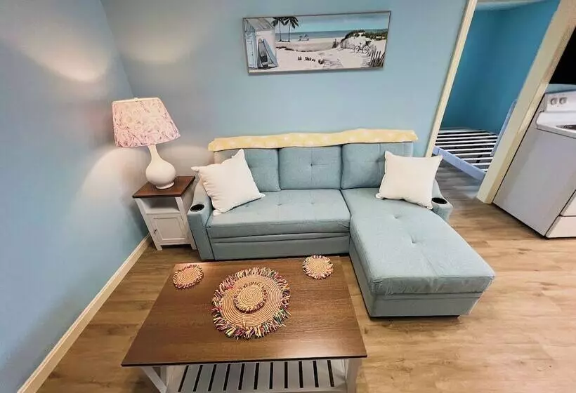 Mari Anne Motel