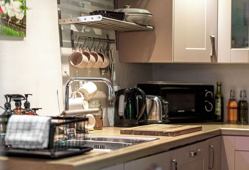 Pensão Lovely 2 Bd With Stunning Views Over Stroud Valley