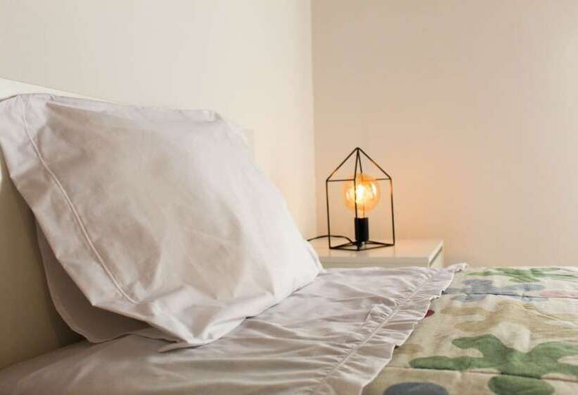 Пансион House 37north