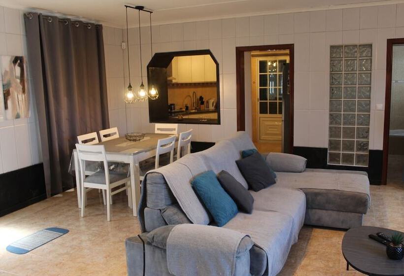 Пансион House 37north