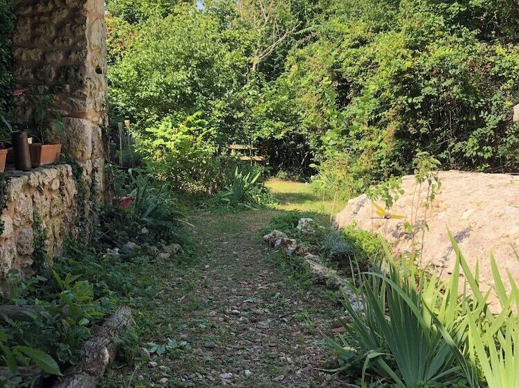 پانسیون Le Mas Brantôme