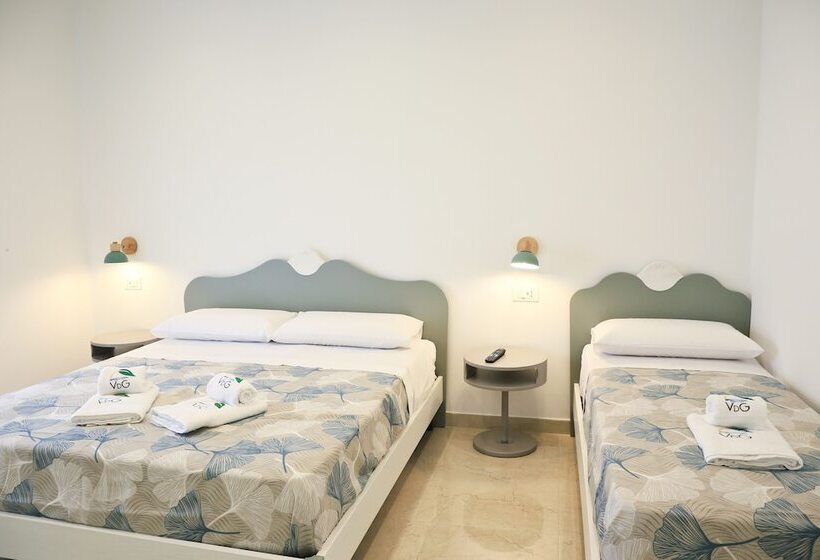 بنسيون Villa Del Gaudio Rooms & Apartments