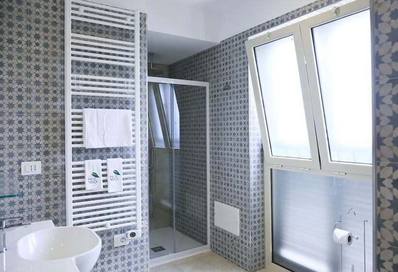 بنسيون Villa Del Gaudio Rooms & Apartments