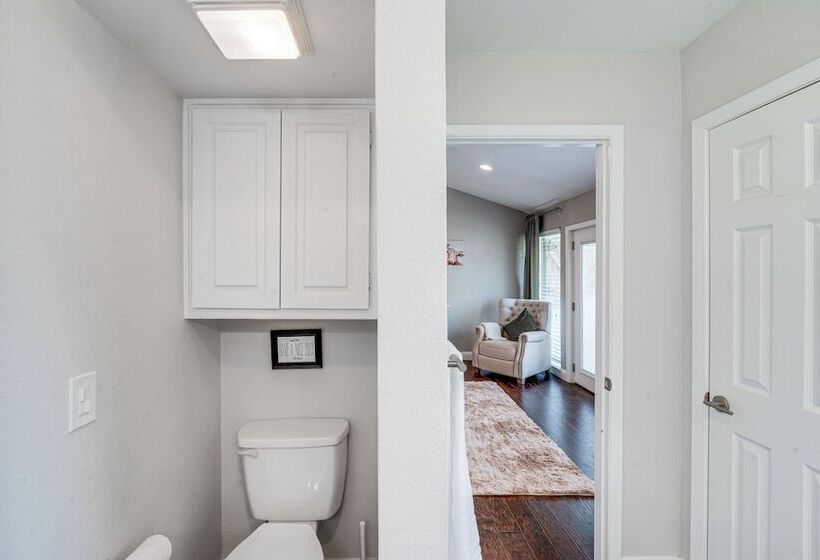 Pet Friendly Sachse Home W/ Patio, Fire Pit & Yard