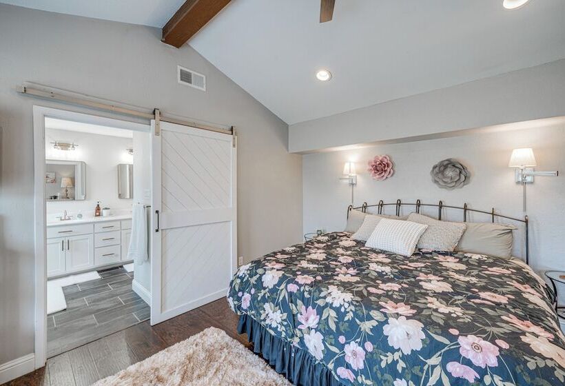 Pet Friendly Sachse Home W/ Patio, Fire Pit & Yard